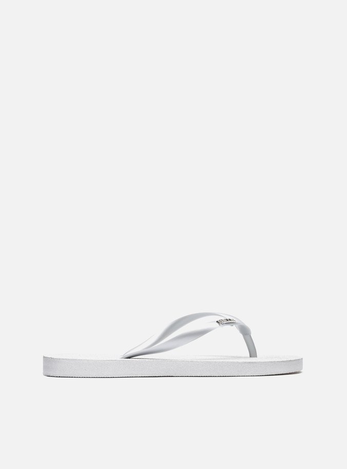 Chinelo de Dedo Prateado Tira Injetada