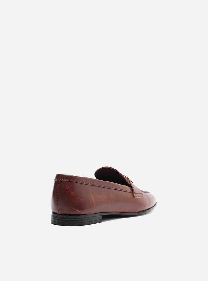 Mocassim Marrom Couro Tira Metal