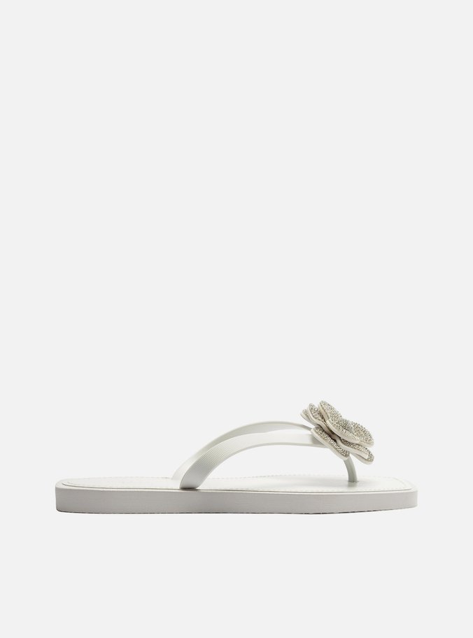 Chinelo de Dedo Branco Recouro Square Flor Strass