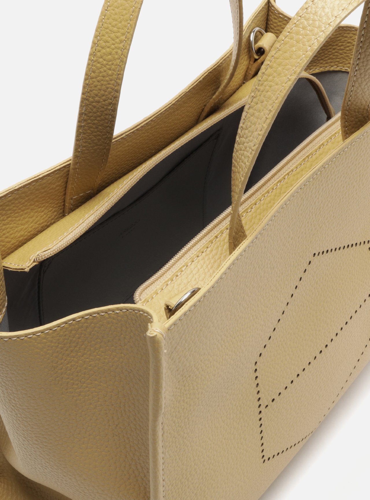Bolsa Tote Marrom Grande Logo Perfurado — foto 4