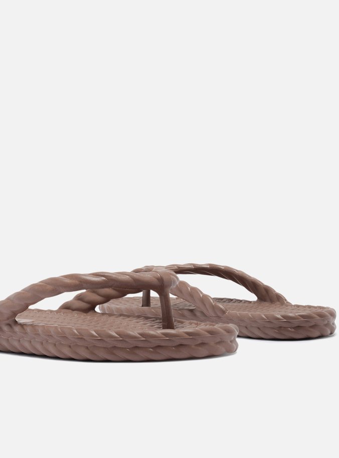 Chinelo de Dedo Marrom Marrocos