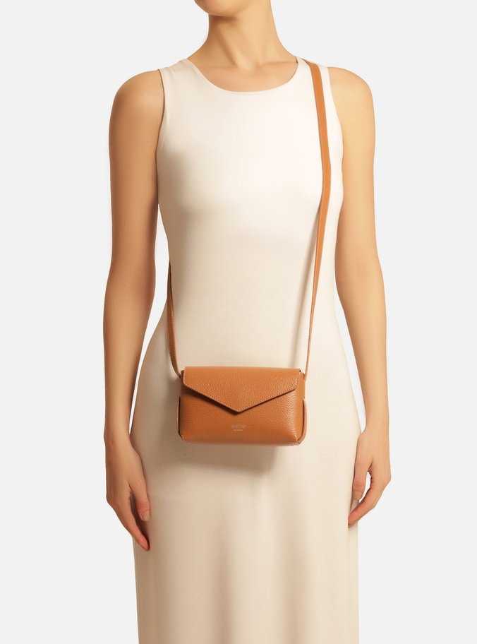 Bolsa Tiracolo Marrom Pequena Envelope