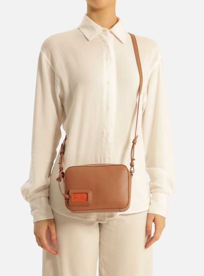 Bolsa Tiracolo Marrom Pequena Tag Laranja