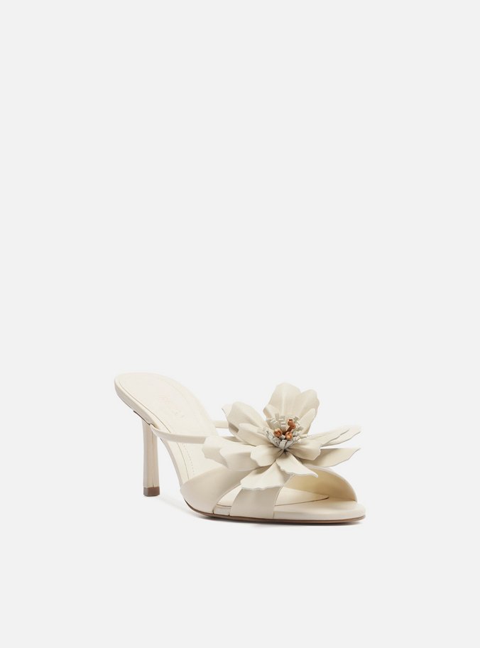 Mule Branca Couro Salto Fino Flor
