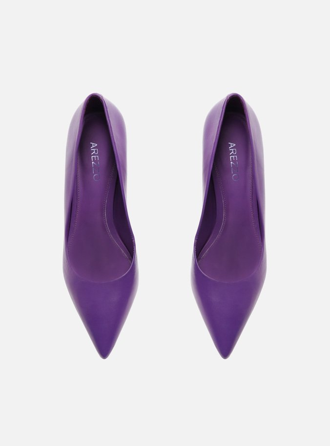 Scarpin Roxo Couro Salto Fino Baixo
