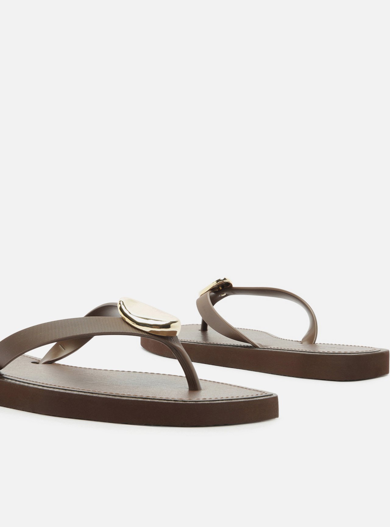 Chinelo de Dedo Marrom Bico Quadrado Brizza — foto 4
