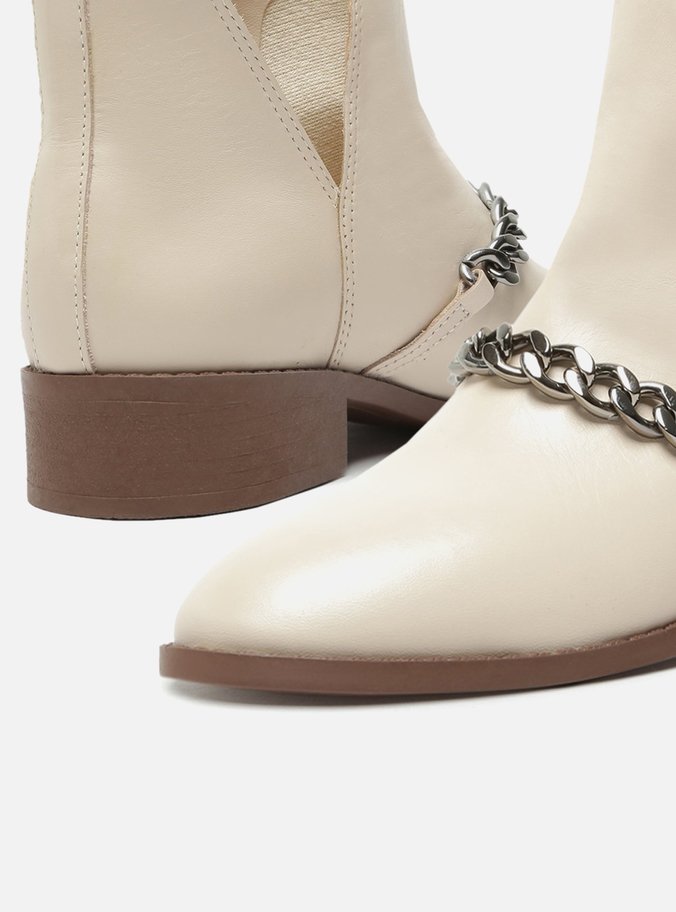 Bota Cano Curto Off-White Corrente