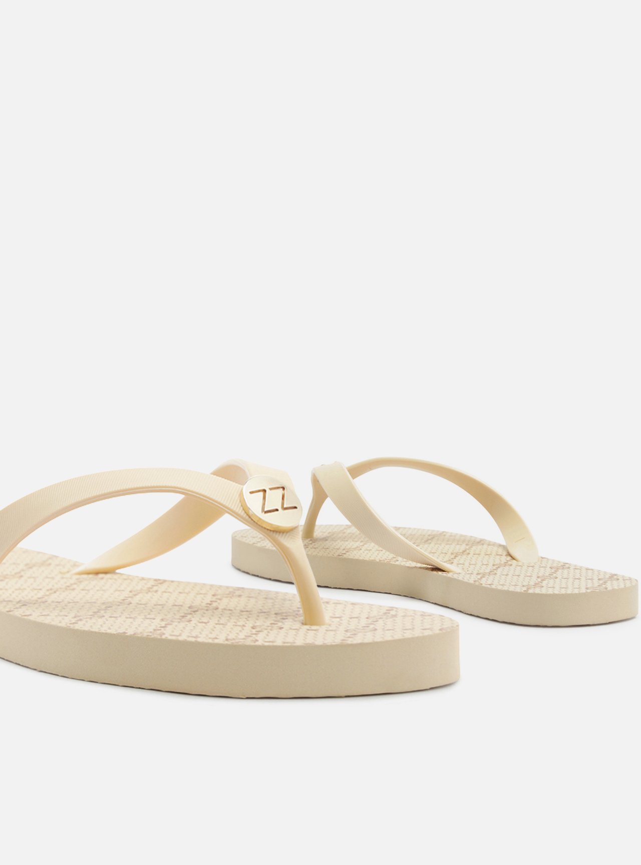 Chinelo de Dedo Off White Flatform Metais Brizza — foto 4