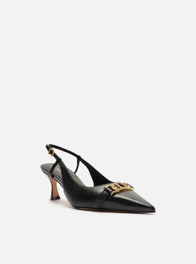 Scarpin Preto Couro Bico Fino Slingback Metal