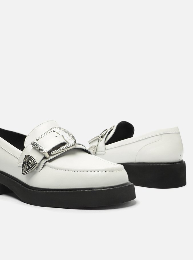 Mocassim Branco Couro Fivela Western