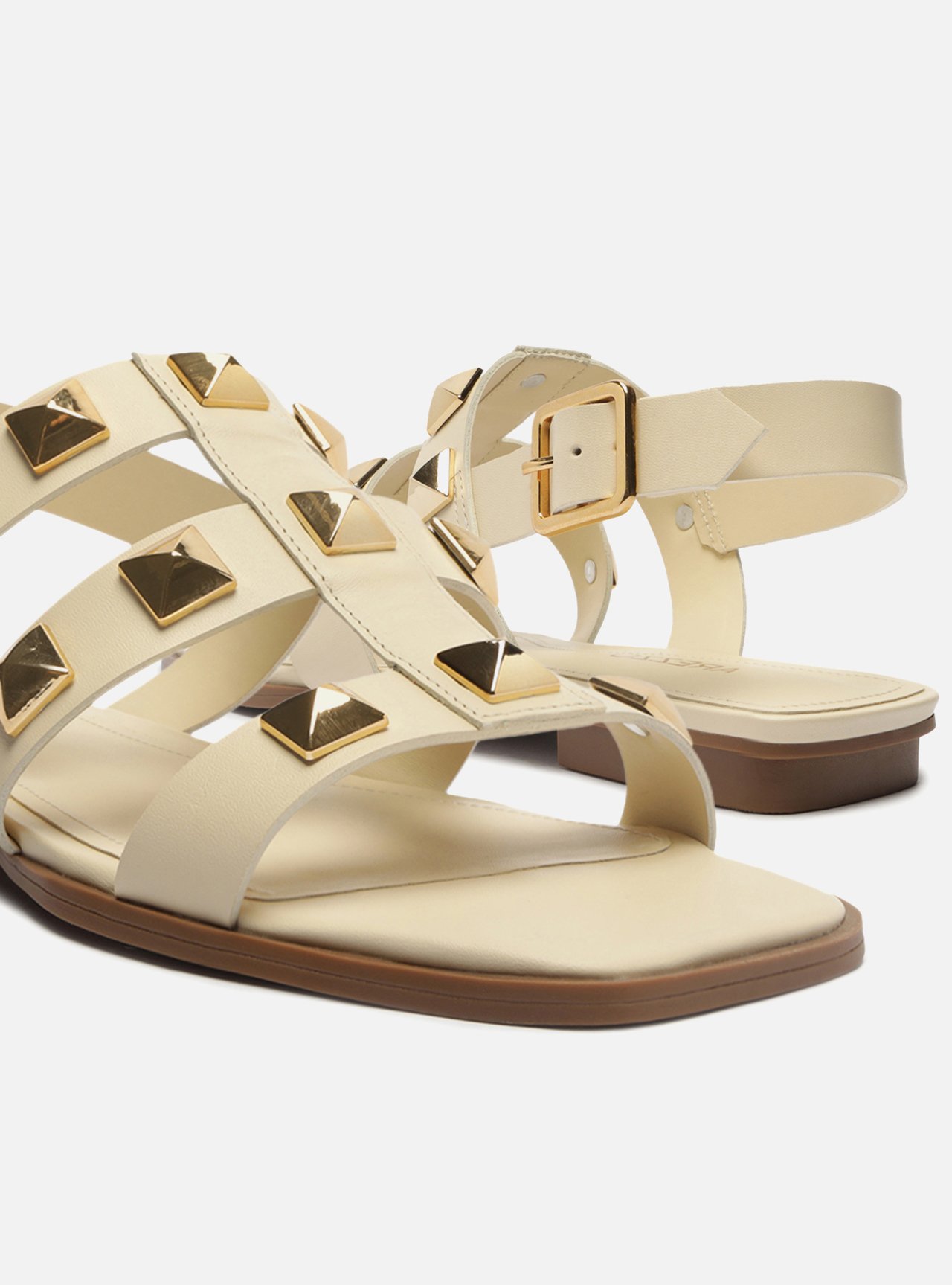 Sandália Rasteira Off-White Couro Tiras Studs — foto 4