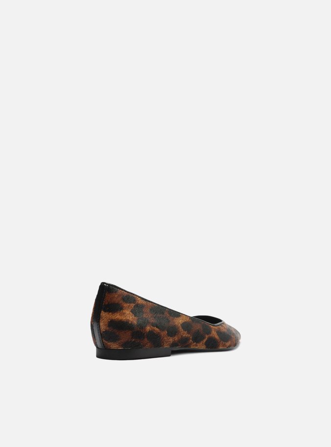 Sapatilha Animal Print Bico Fino Básica