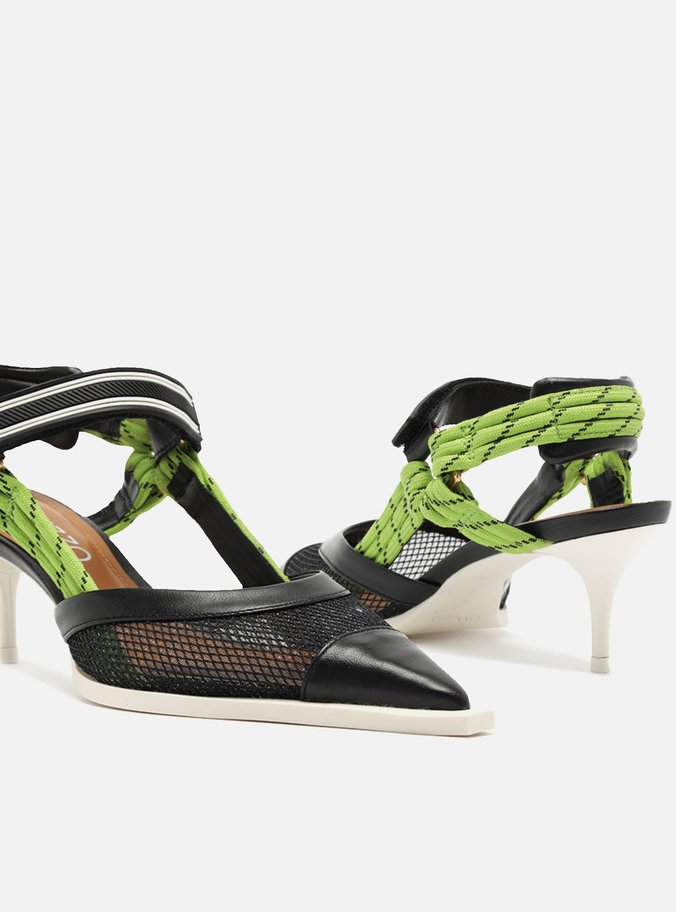 Scarpin Preto Tela Salto Baixo Slingback Cordão