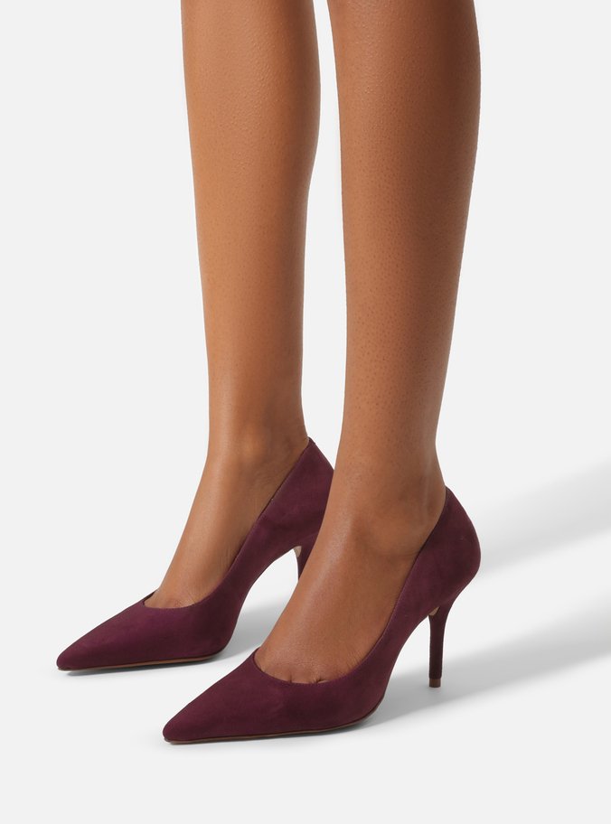 Scarpin Roxo Camurça Salto Fino Essencial 85