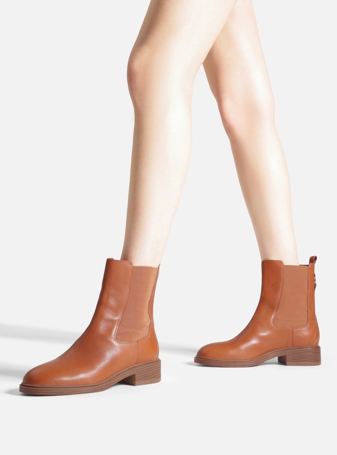 Bota Chelsea Marrom Couro Salto Baixo Bloco