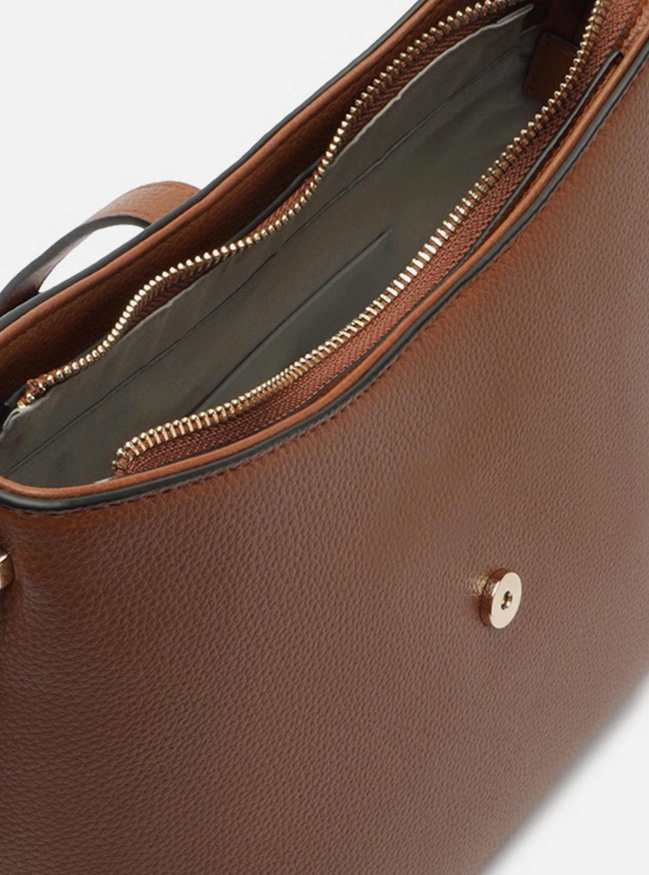 Bolsa Tiracolo Marrom Grande Fivela Dourada — foto 4