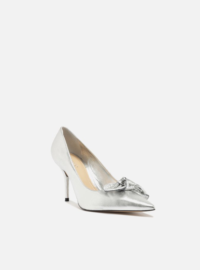 Scarpin Prata Salto Fino