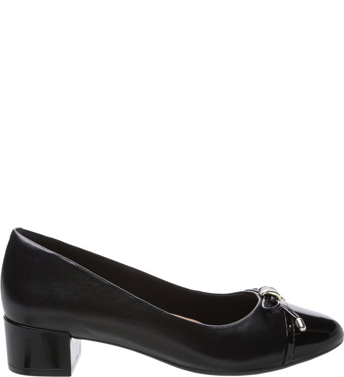 Scarpin Verniz Soft Cap Toe Tiny Bow Preto