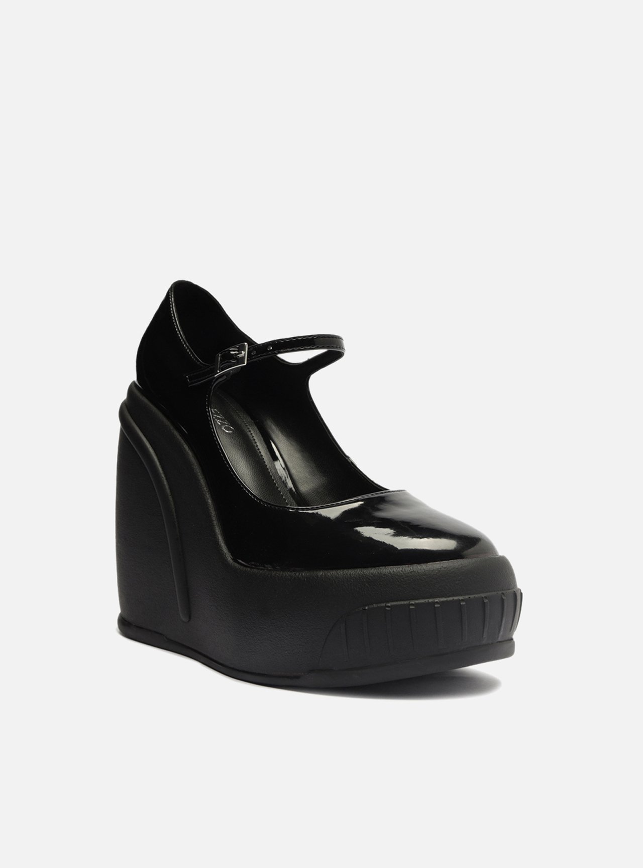 Sapato Boneca Preto Verniz Plataforma Bold