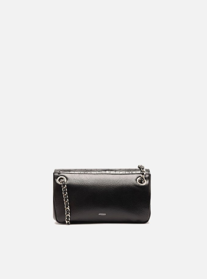 Bolsa Tiracolo Preta Couro Pequena Coração Metal