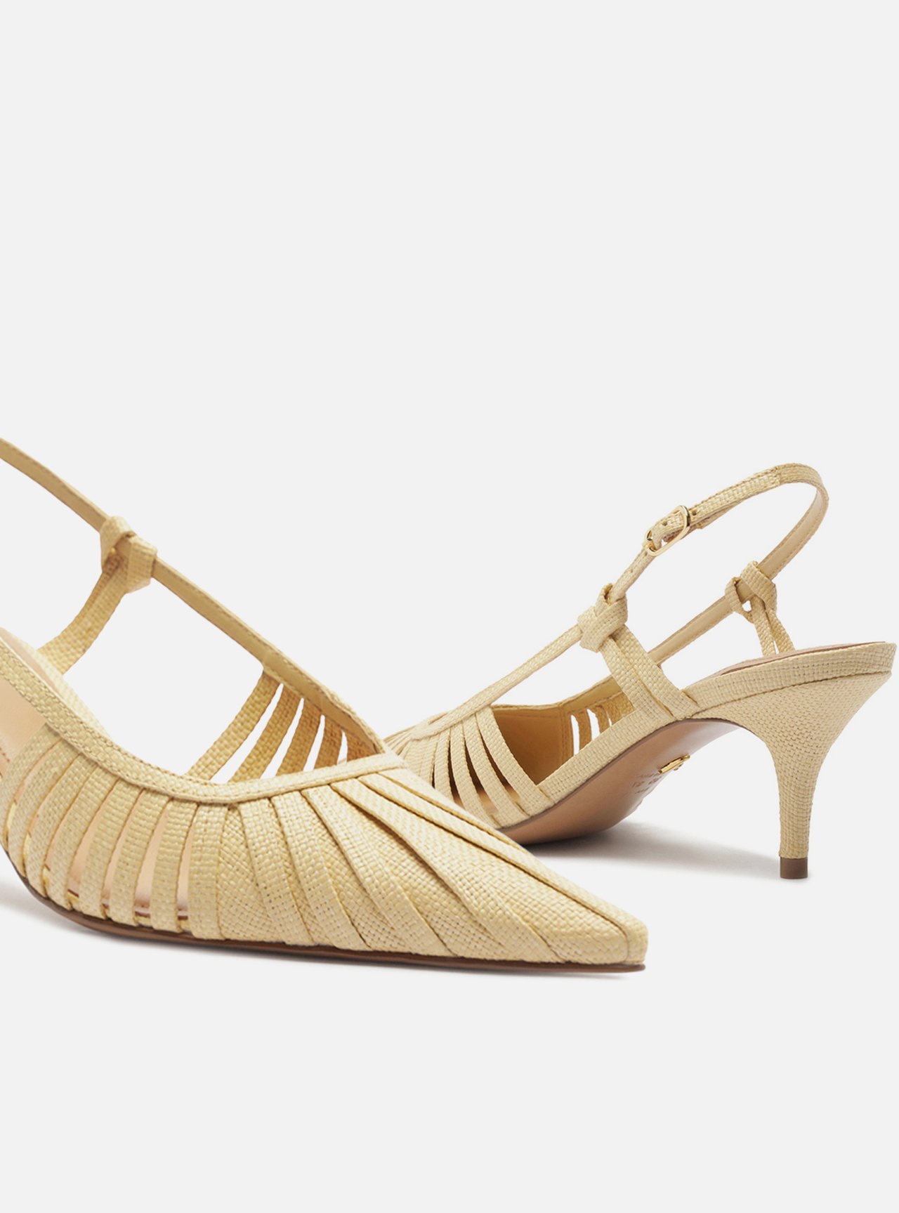 Scarpin Nude Salto Fino Fivela Slingback — foto 4