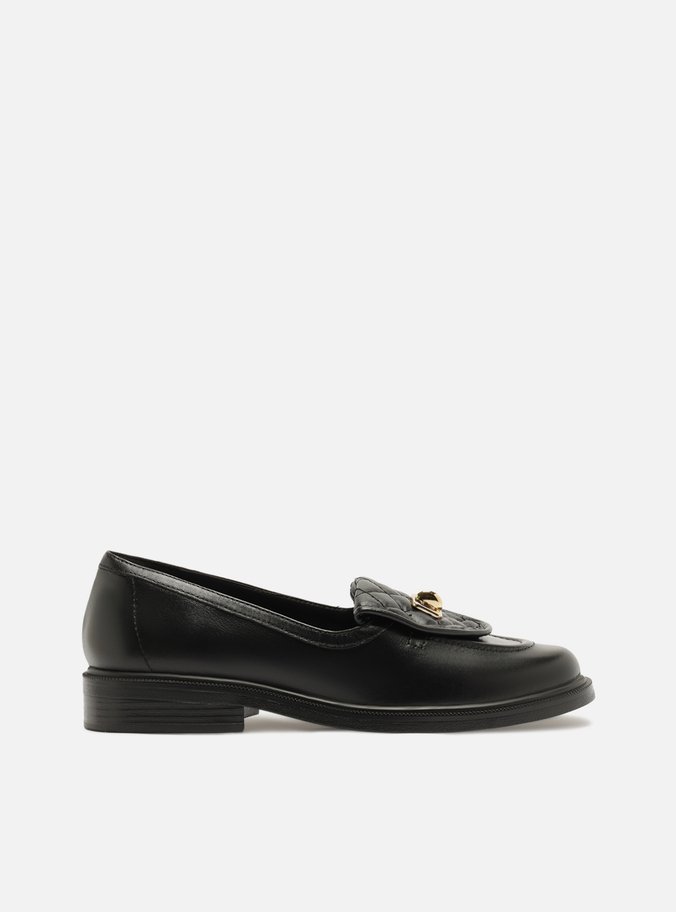 Mocassim Preto Couro Salto Bloco Metais