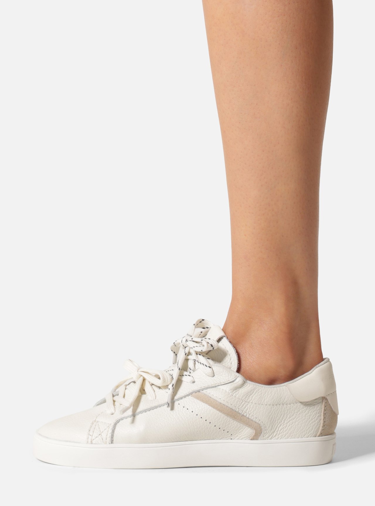 Tênis Branco Couro Bico Redondo Velcro — foto 6