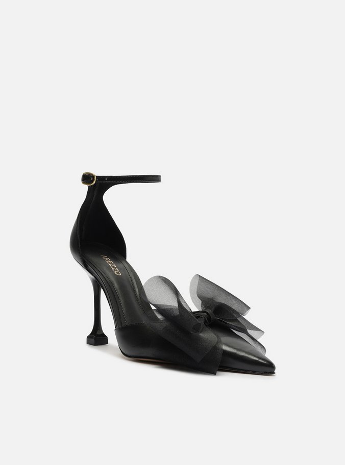 Scarpin Preto Couro Salto Fino Taça Laço