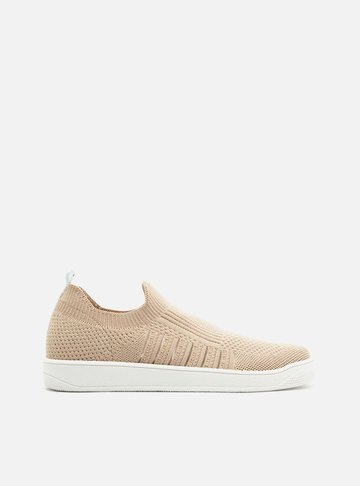Tênis Slip On Nude Knit Bico Redondo