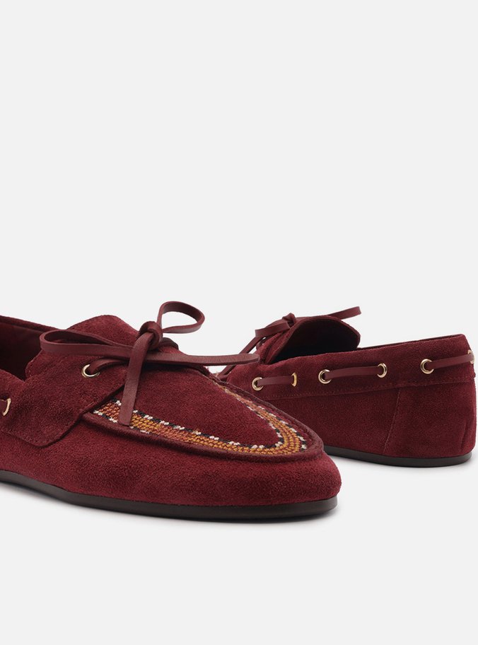 Mocassim Vinho Suede Bordado Retrô