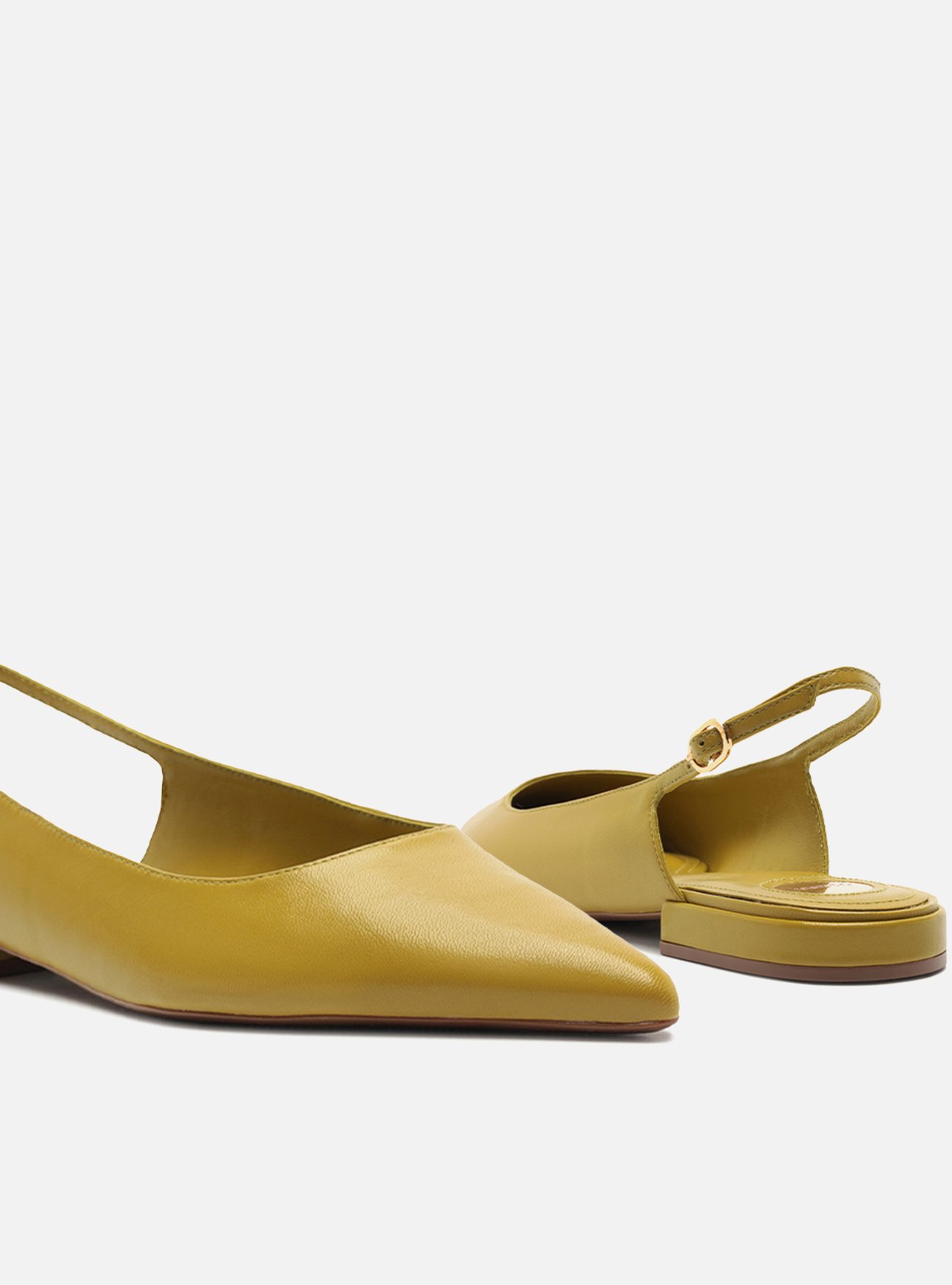 Sapatilha Verde Couro Slingback Bico Fino — foto 4