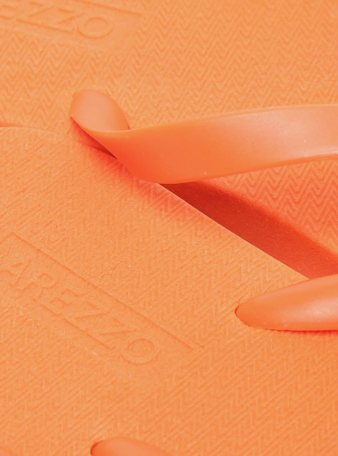 Chinelo de Dedo Injetado Laranja Brizza
