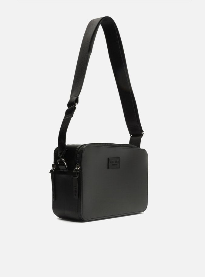 Bolsa Tiracolo Preta Cacau Média Brizza