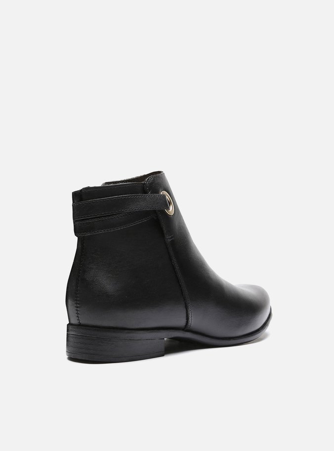 Bota Preta Couro Cano Curto Salto Baixo Ilhós