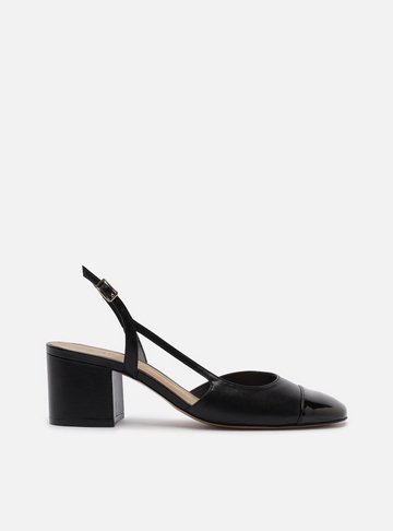 Arezzo — Scarpin Preto Couro Bloco Slingback Cap Toe Verniz