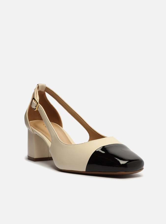 Scarpin Off-White Couro Cap Toe Aberto