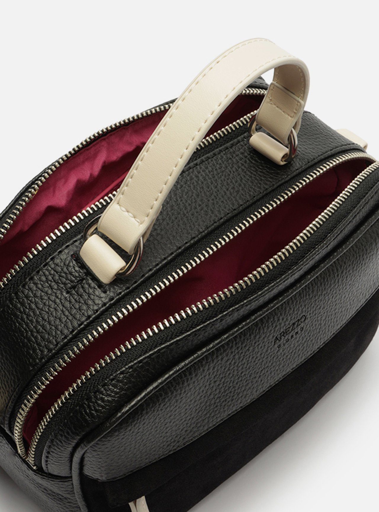 Bolsa Tiracolo Preta Prione Média — foto 4