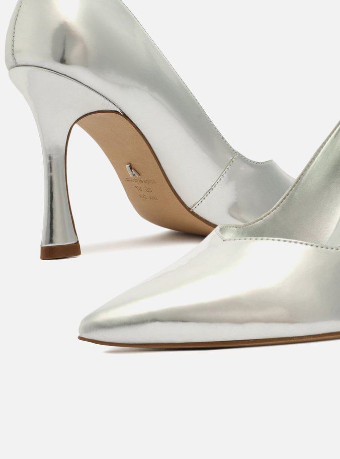 Scarpin Prata Metalizado Bico Fino Sia