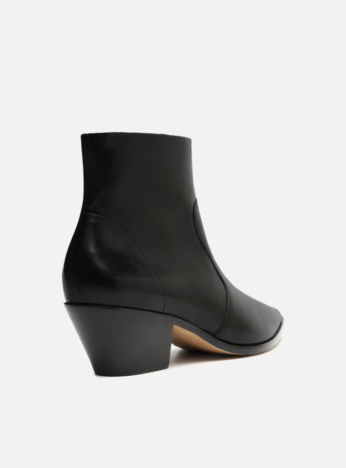 Bota Preta Couro Cano Curto Bico Fino
