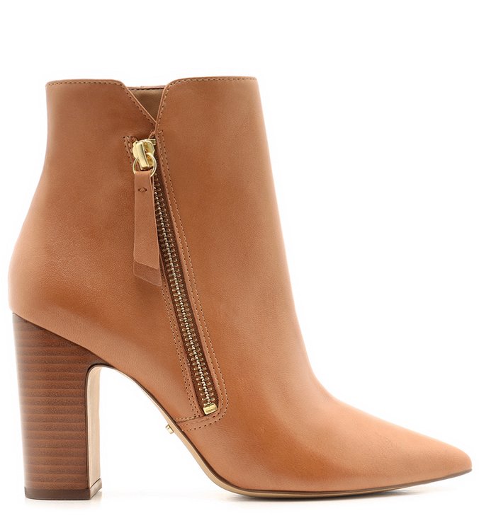 Bota cano curto best sale salto grosso arezzo