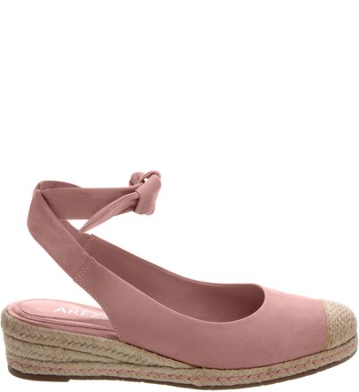 sandalia espadrille arezzo
