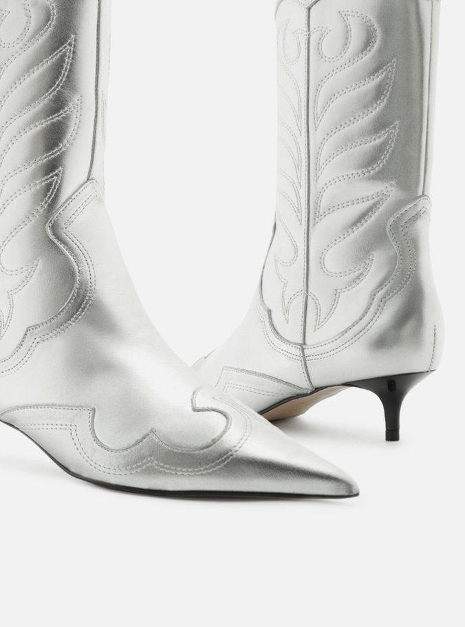 Bota Prata Couro Cano Médio Salto Fino Western