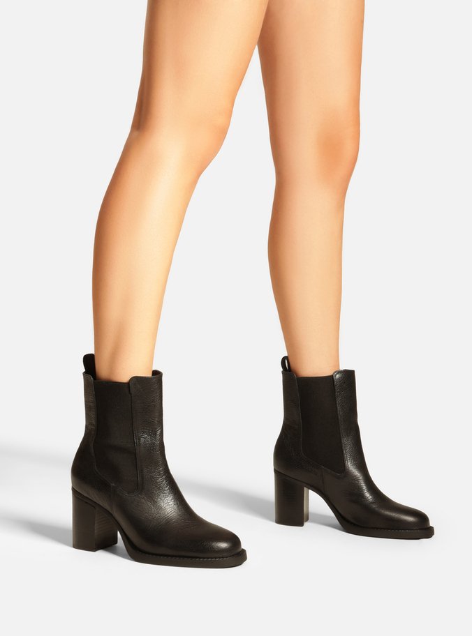 Bota Preta Couro Cano Curto Elástico Fita