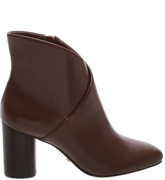 Bota Couro Salto Estaca Mogno