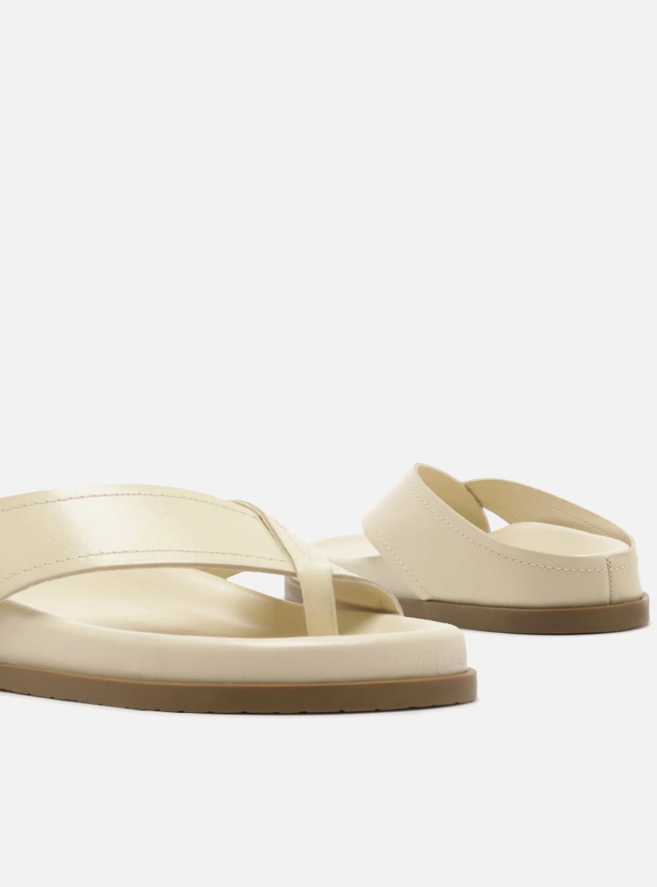 Sandália Papete Off White Couro Tiras Largas Dedeira — foto 4