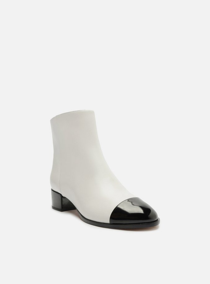 Bota Branca Couro Cano Curto Bloco Cap Toe