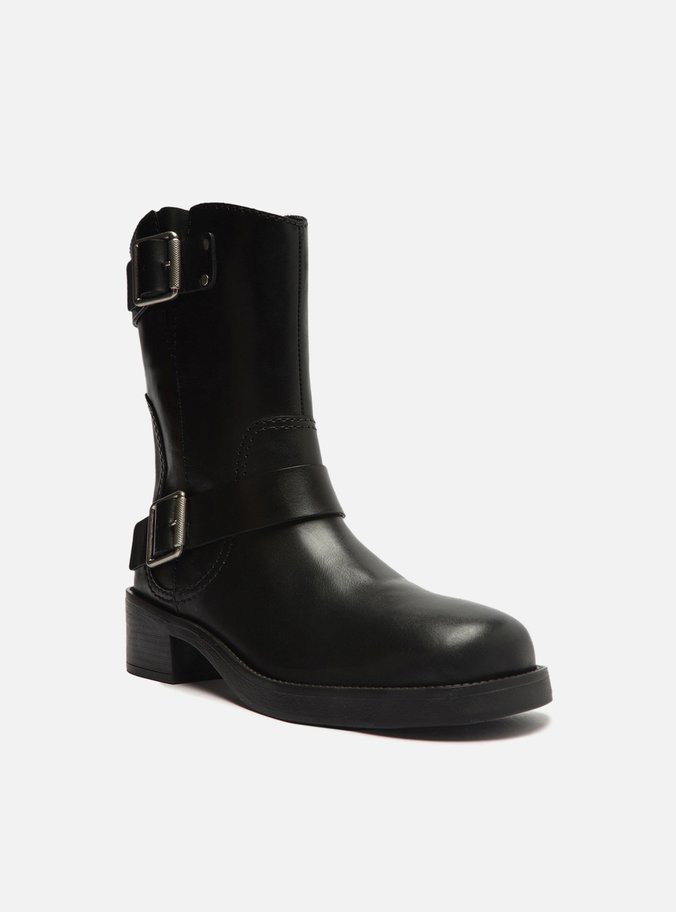 Bota Preta Couro Cano Médio Fivelas