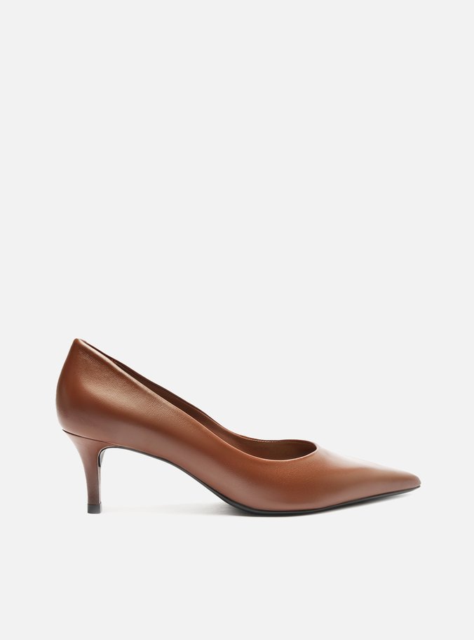 Scarpin Marrom Couro Salto Baixo Fino
