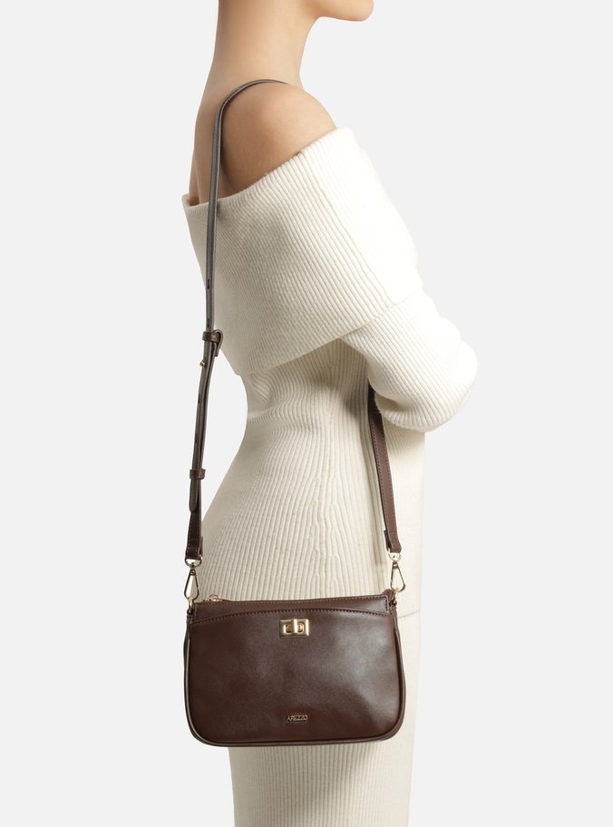 Bolsa Tiracolo Marrom Média Detalhe Metal