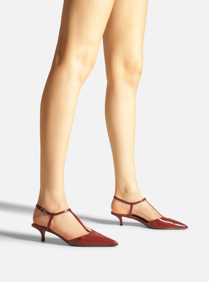 Scarpin Vermelho Verniz Salto Kitten Aberto Tiras
